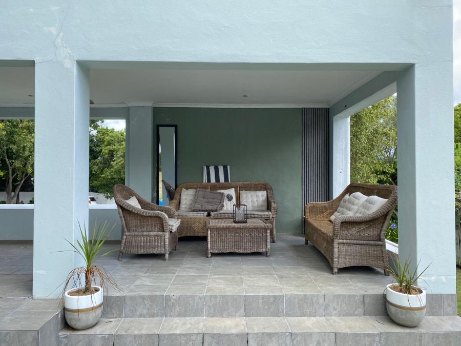 5 Bedroom Property for Sale in Constantia Western Cape